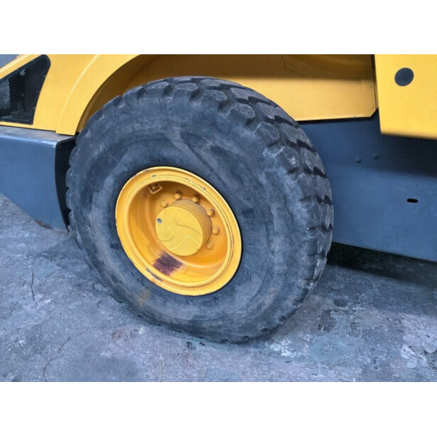2007 بوماج BW211D-4-49118688