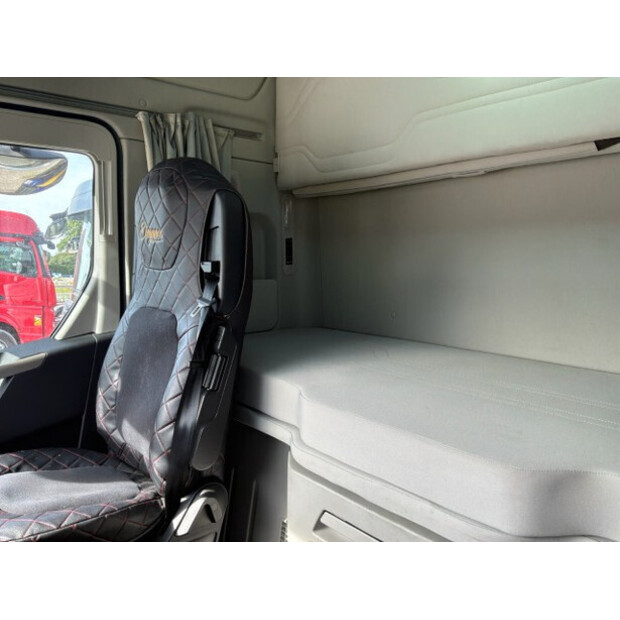 2023 Ford F-MAX-49118895