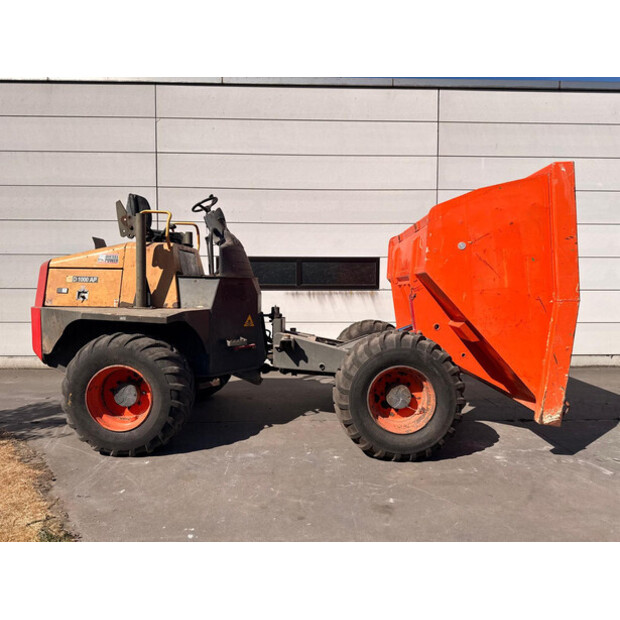 2013 Ausa D1000AP-49118898