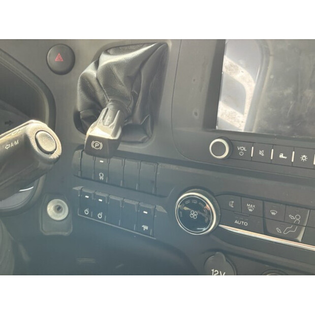 2023 Ford F-MAX-49118905