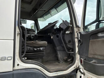2003-volvo-fm12-1488644-49118928