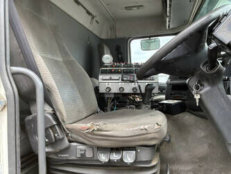 2003-volvo-fm12-1488644-49118929