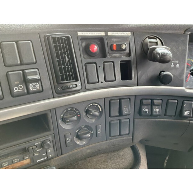 2003 Volvo FM12-49118935