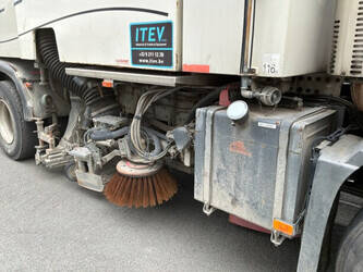 2003-volvo-fm12-1488644-49118941