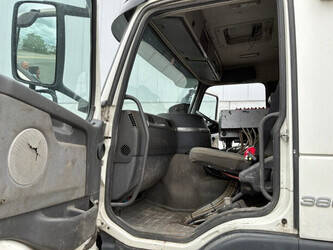 2003-volvo-fm12-1488644-49118960
