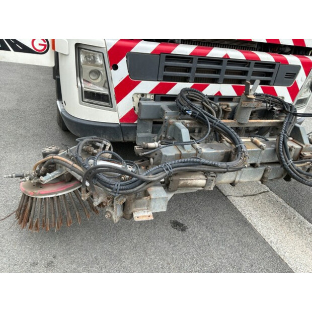 2003 Volvo FM12-49118964