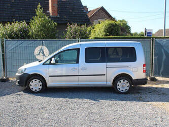 2014-volkswagen-caddy-maxi-kombi-1488662-49119648