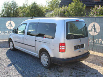 2014-volkswagen-caddy-maxi-kombi-1488662-49119649