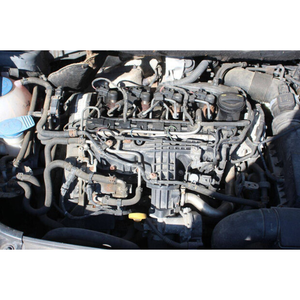 2014 Volkswagen Caddy Maxi Kombi-49119671