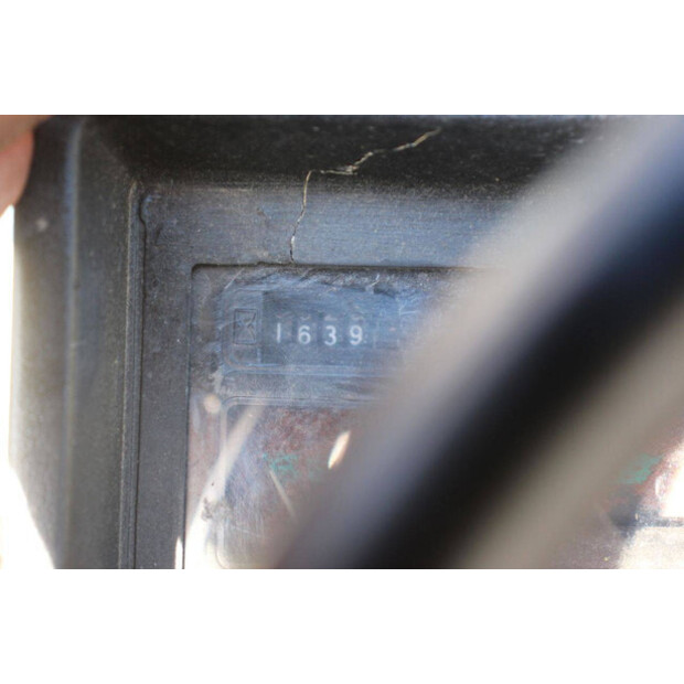MITSUBISHI WS200A-49120009