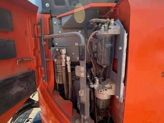 hitachi-zx135us-6-1488715-49121520