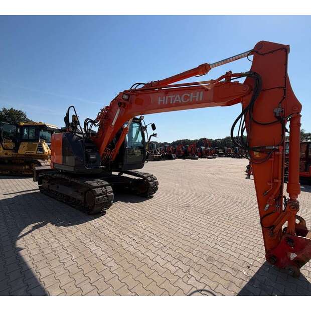 Hitachi ZX135US-6-49121527