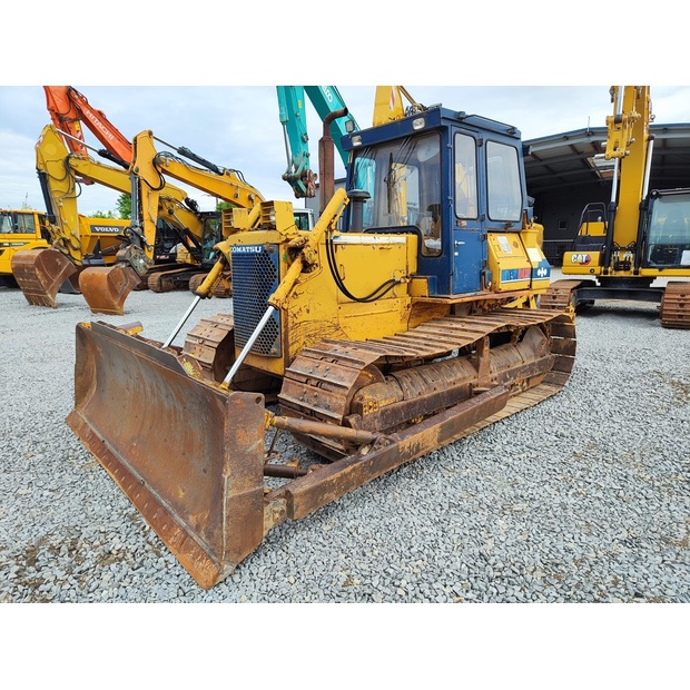 1989 Komatsu D41P-49121643