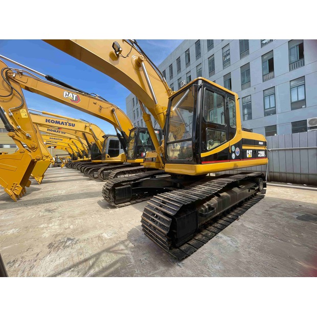 2024 كاتربيلر 320BL-49123284