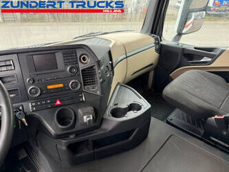 2015-mercedes-benz-actros-1412501-49123375