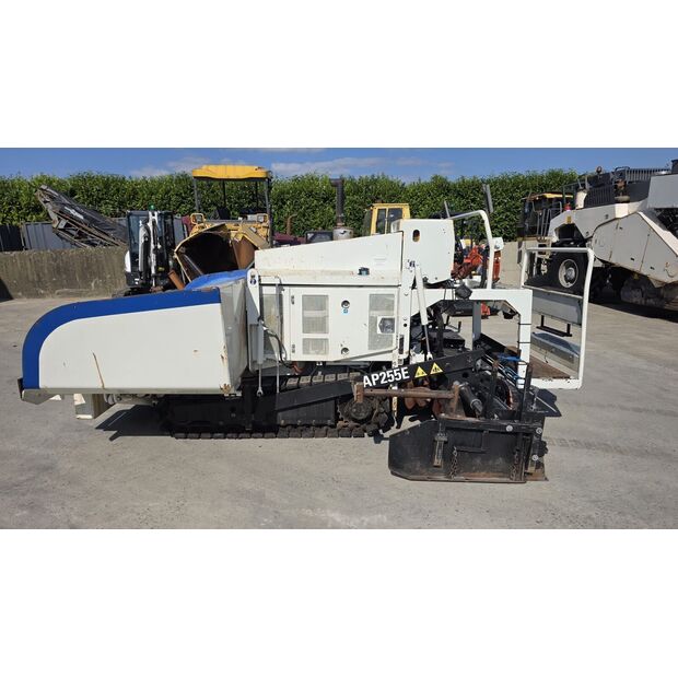 2016 Caterpillar AP255E-49124450