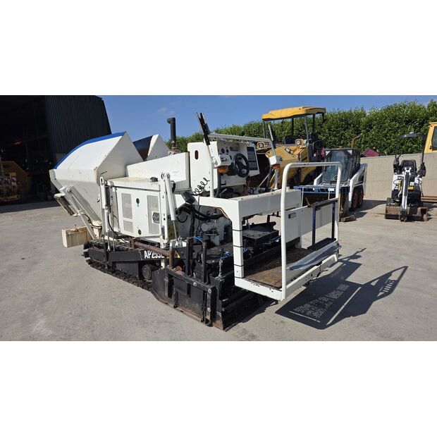 2016 Caterpillar AP255E-49124451