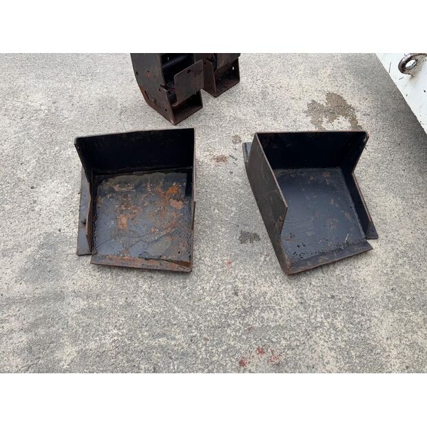 2016 Caterpillar AP255E-49124462