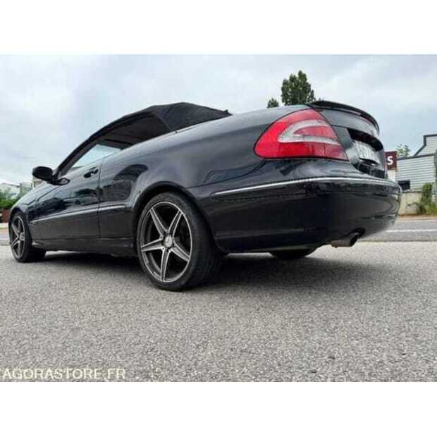 2004 مرسيدس بنز CLK-49124551