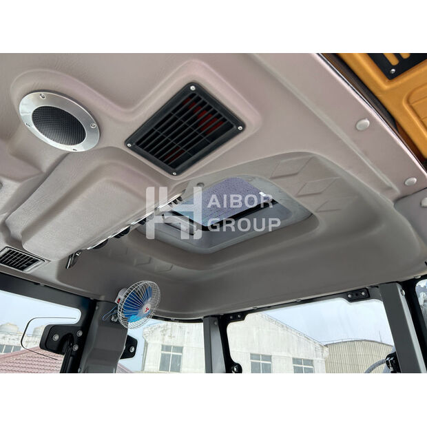 2026 جيه سي بي 3CX-49125618