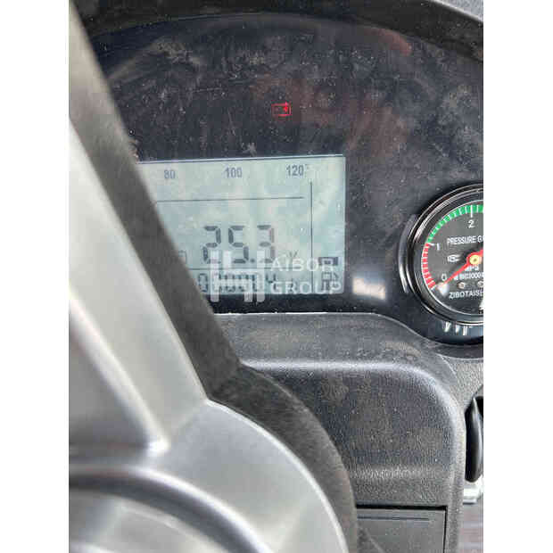 2026 جيه سي بي 3CX-49125692