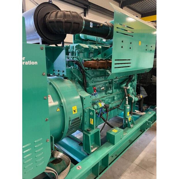 2026 كيومنز C900D5-49125822