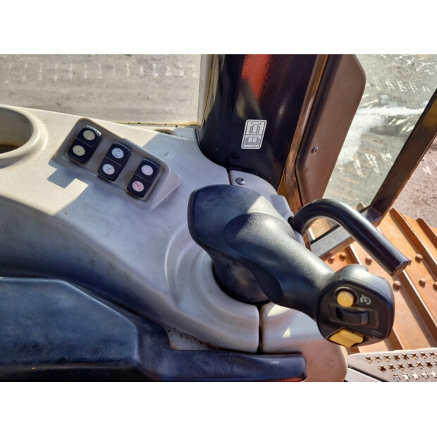 2004 Caterpillar D6N-49126644