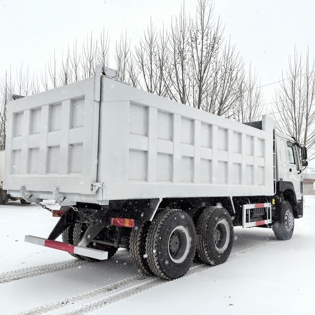 2025 HOWO 371HP-49130063