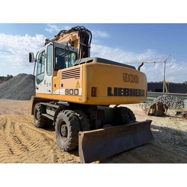 2005 Liebherr A904C-49134145