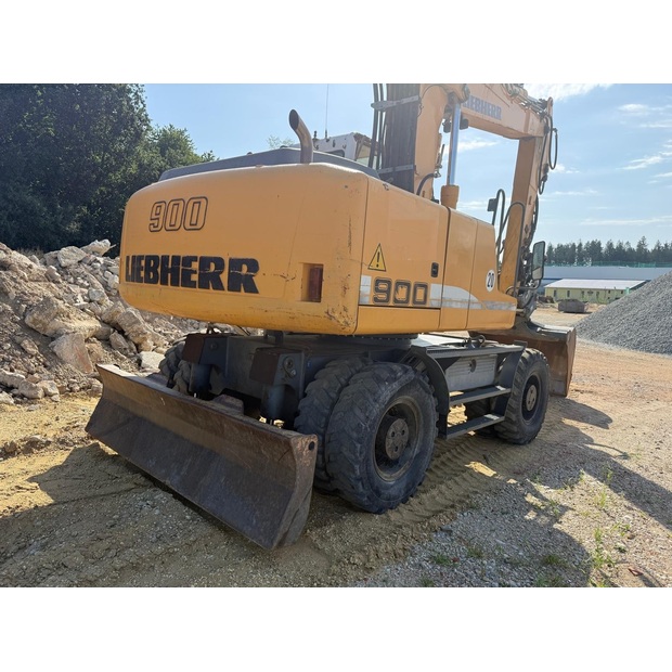 2005 Liebherr A904C-49134146