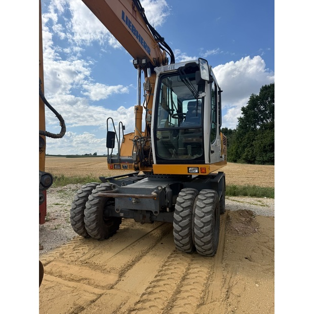2005 Liebherr A904C-49134148