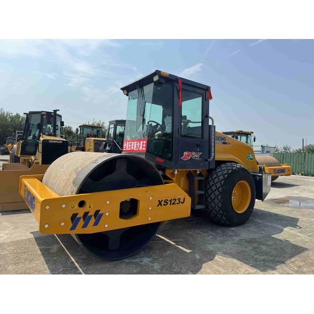 2023 اكس سي ام جي XS123J-49135785