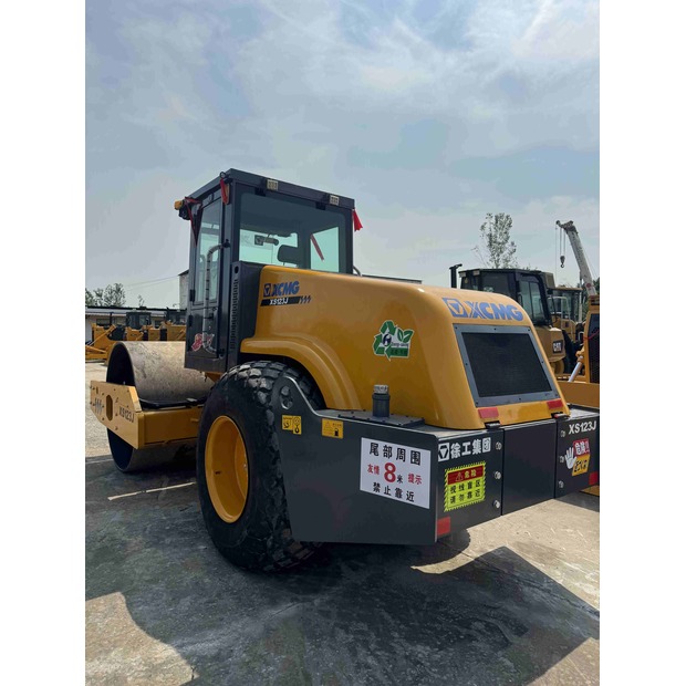 2023 اكس سي ام جي XS123J-49135787