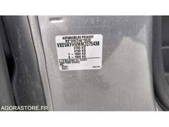 2021-opel-zafira-1488184-49136210