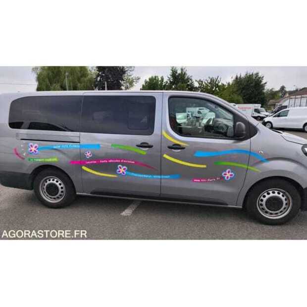 2021 أوبل ZAFIRA-49136214