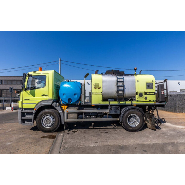 2011 Mercedes-Benz AXOR 1829L-49137155