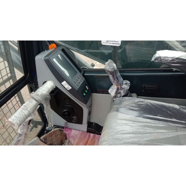 2025 هيونداي R210-49145286