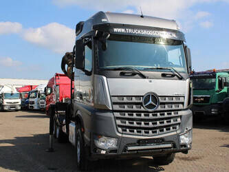 2019-mercedes-benz-arocs-1428960-49146908
