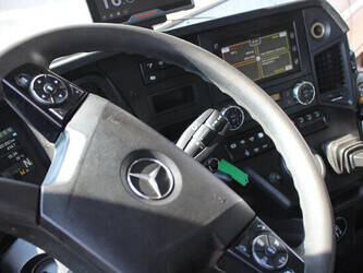 2019-mercedes-benz-arocs-1428960-49146923