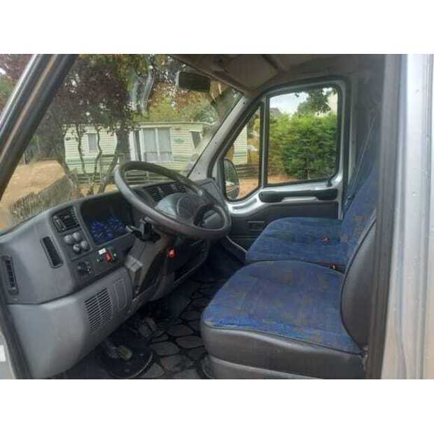 Peugeot BOXER-49147067