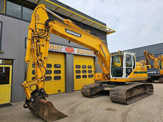 2016-doosan-dx235nlc-5-1445299-49147470