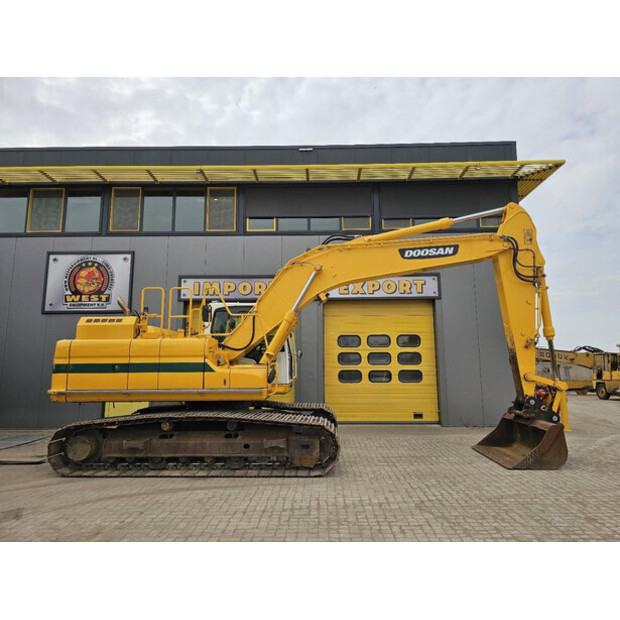 2016 Doosan DX235NLC-5-49147473