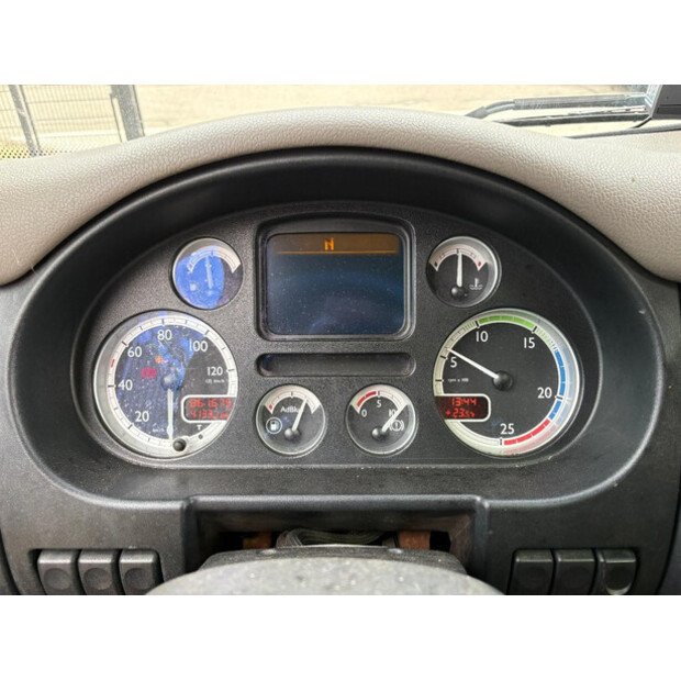 2013 داف CF-49147553