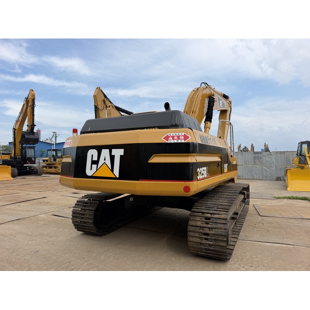 2018 كاتربيلر 325BL-49147748