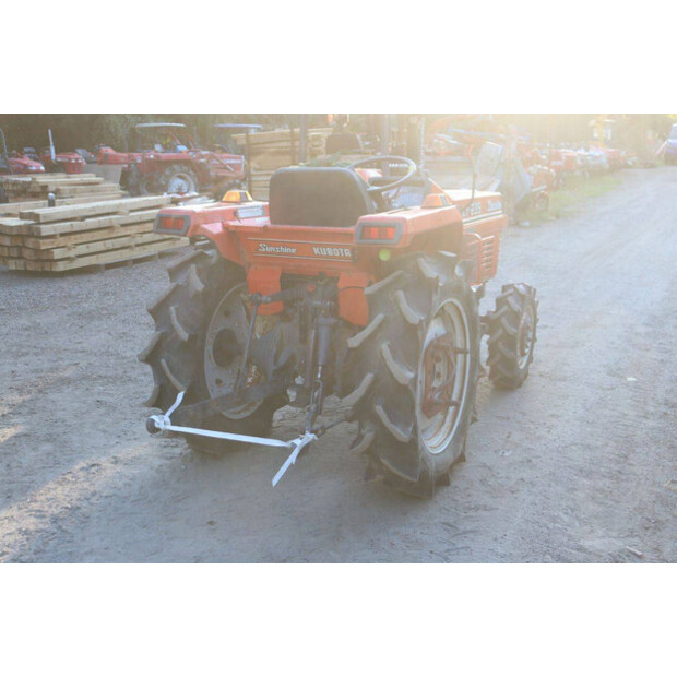 KUBOTA L1-235-49148598