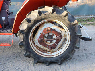 kubota-l1-235-1489268-49148607