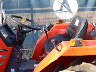 kubota-l1-235-1489268-49148613