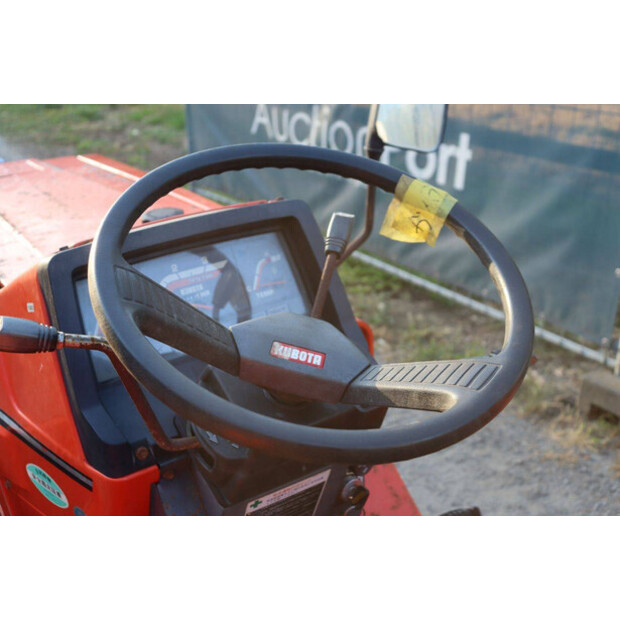 KUBOTA L1-235-49148618