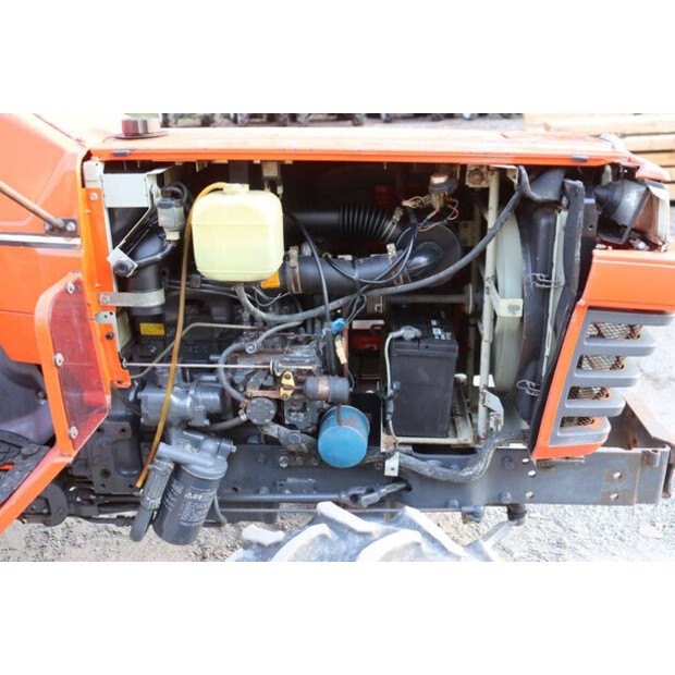 KUBOTA L1-235-49148624