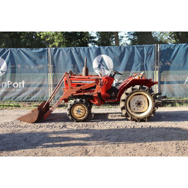 YANMAR YM1802D-49148733
